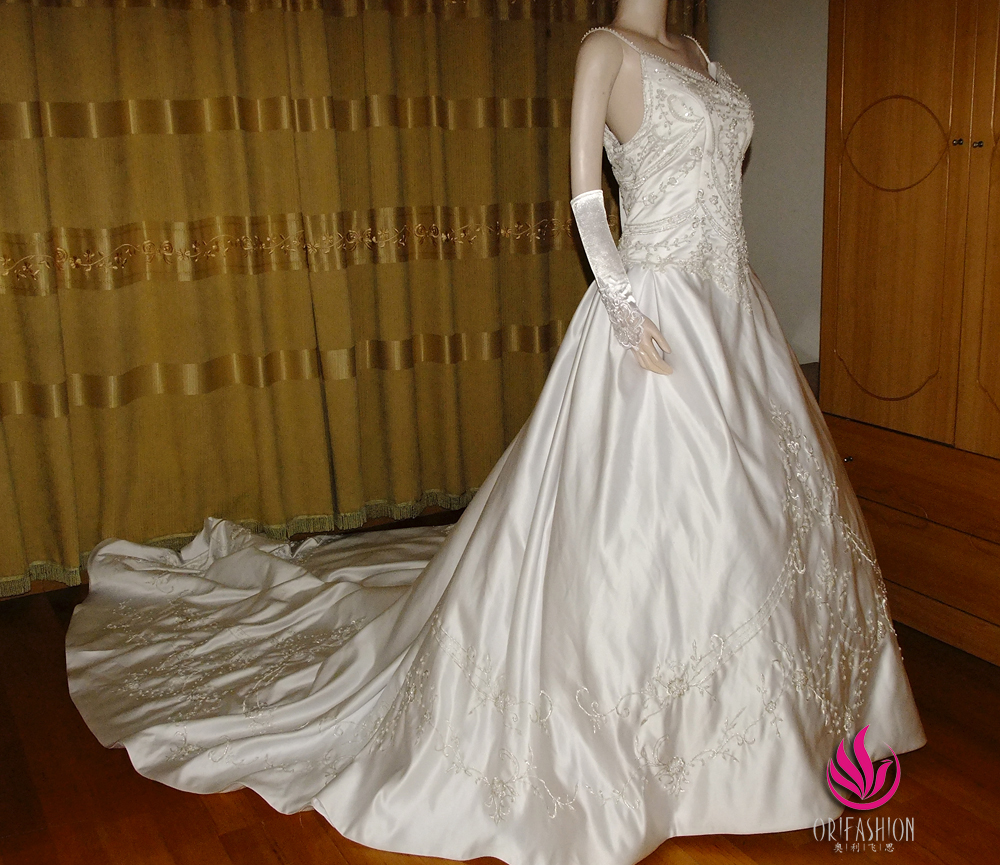 Orifashion HandmadeReal Custom Made Embroidered Wedding Dress RC